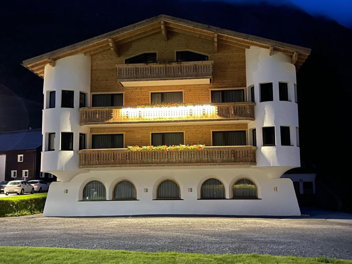 Garni Apart Wallamotta Silvretta Card Premium Betrieb Galtuer Exterior photo